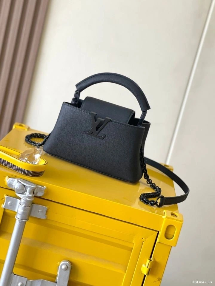 Capucines Louis Vuitton Bold 93635 Bags BB 0625